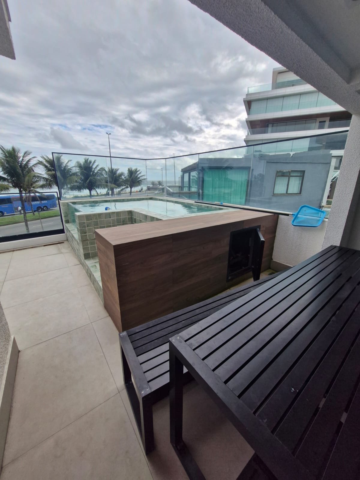 Varanda gourmet com piscina e vista para o mar da Barra - foto 7